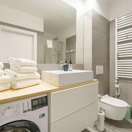 Trees Surfingbird דז'ווירז'ינו